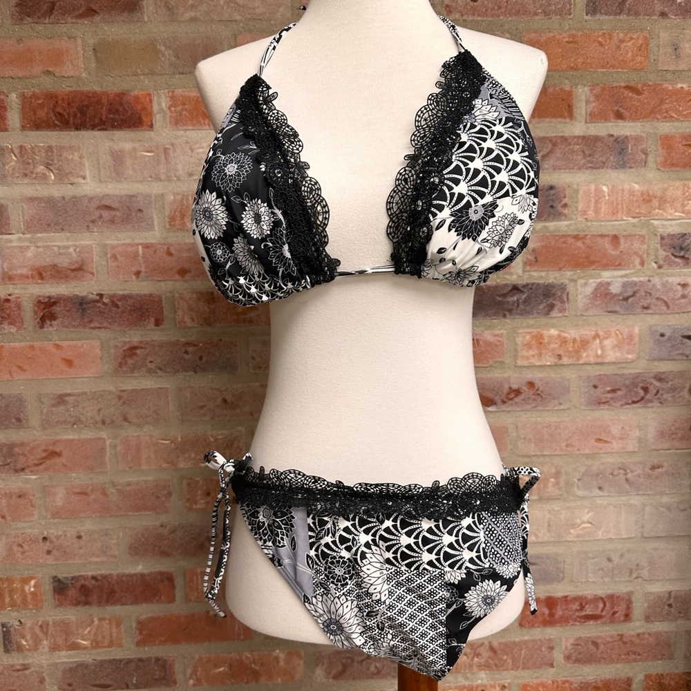 NWT 2-piece swimsuit size 18 - Picture 2 of 8